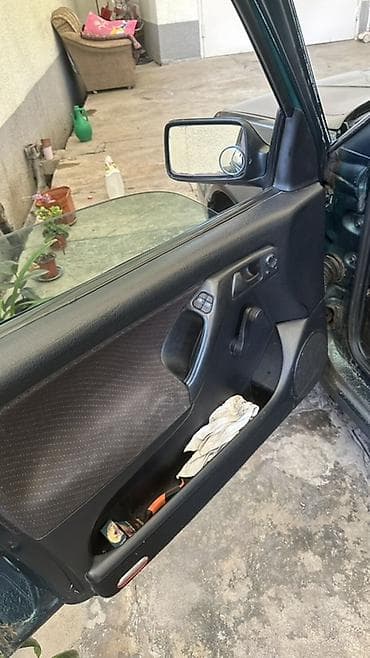 венто двери: Volkswagen Vento: 1997 г., 1.6 л, Механика, Бензин, Седан — 7