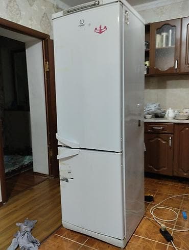 Холодильник Indesit, Двухкамерный