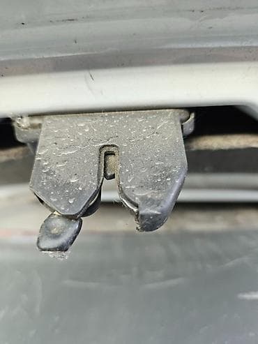 Замок багажника Nissan 2000 г., Б/у, Оригинал, Япония