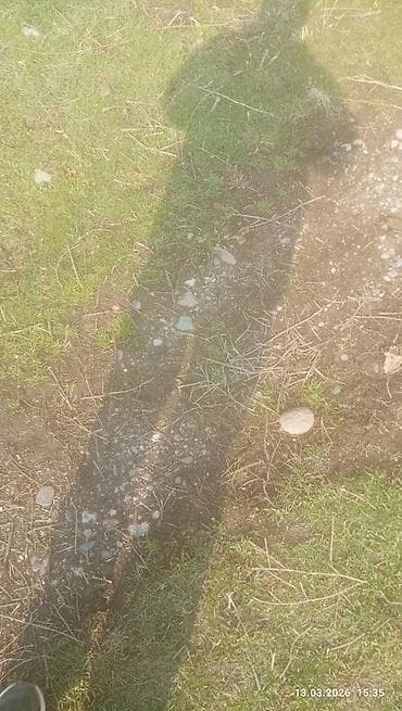 Кызыл туудан участок сатылат 11сотых. суу свет бар.баасы келишибез