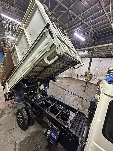 Грузовой мини‑самосвал Hyundai Porter (тип кузова — бортовой — 6