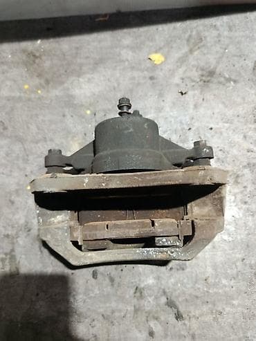 logitech c525: Передний левый суппорт Kia 2013 г., Оригинал — 3