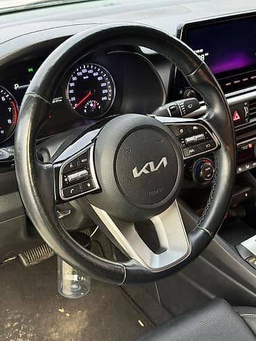 обмен на 210: Kia K3: 2021 г., Бензин — 9