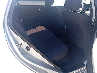 toyota sera: Toyota Corolla: 2004 г., 1.4 л, Ручные, Бензин, Хэтчбэк — 6