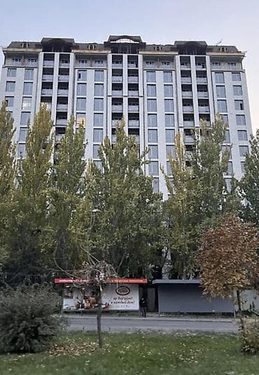 угловые: Строится, Элитка, 2 комнаты, 83 м² — 4