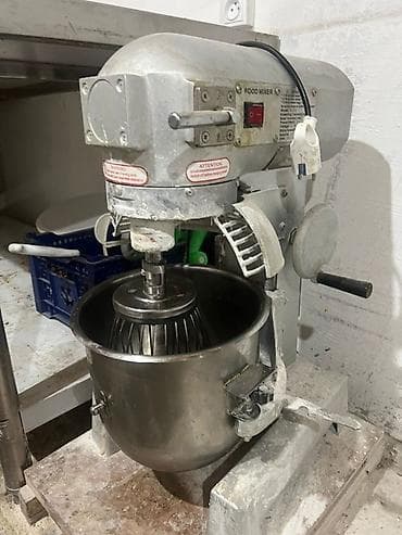 Для кафе, ресторанов: Промышленный планетарный миксер для кухни/пекарни - Тип: стационарный — 1