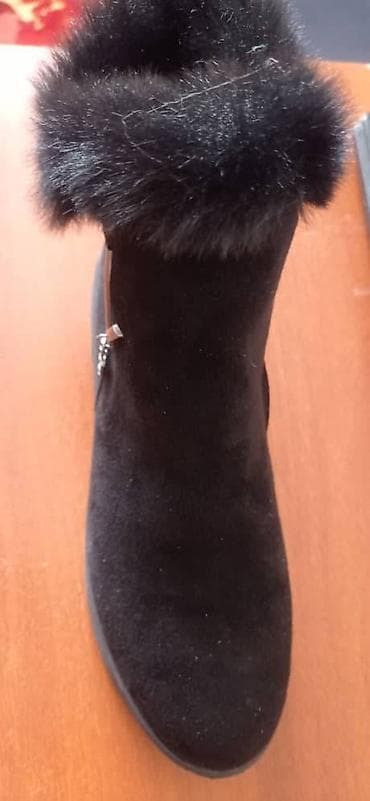 полусапоги: Продам полусапоги замш новые 39 размер (возможно 38 подойдет) . ниже — 3