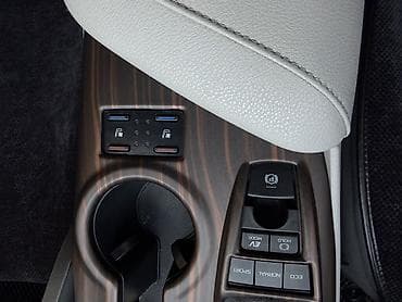 руль harrier: Toyota Camry: 2020 г., 2.5 л, Вариатор, Гибрид, Седан — 9