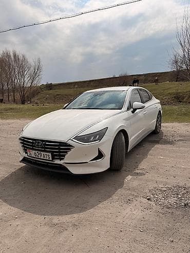 чанган машина: Hyundai Sonata: 2021 г., Седан — 1