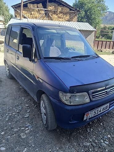 Унаа сатуу: Daihatsu Sonica: 2001 г., 0.8 л, Кол менен иштөөчү, Бензин, Хетчбек — 2