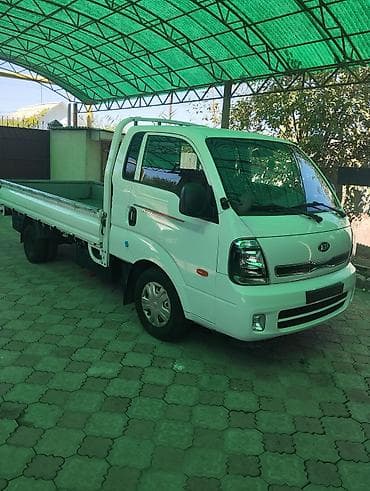 бортово: Kia Bongo (K2500/K2700) — компактный бортовой грузовик свежы гелди — 4