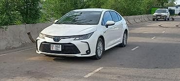 Toyota: Toyota Corolla: 2019 г., 1.8 л, Автомат, Гибрид, Седан — 4