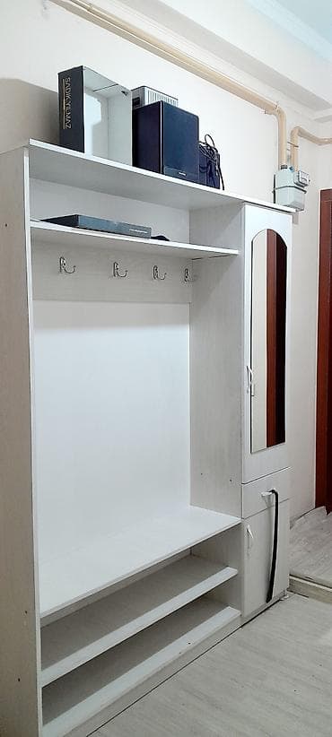 Продаю новую прихожку.
Цена 10000 сом
Тел