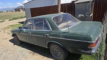 киа 2023: Mercedes-Benz W123: 1982 г., 2.3 л, Механика, Дизель, Седан — 9