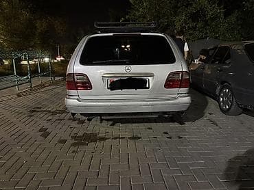 90: Mercedes-Benz E-Class: 1998 г., 3.2 л, Автомат, Бензин, Универсал — 4