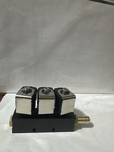 авто инжектор: Рампа форсунок Digitronic (4 цилиндра) для ГБО - Электромагнитная — 2