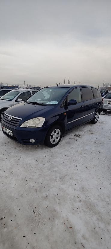 продам авенсис: Toyota Avensis Verso: 2001 г., 2 л, Механика, Бензин, Минивэн — 2