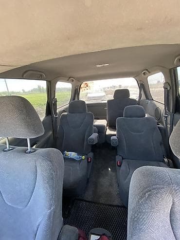 бизнес машина: Mitsubishi Chariot: 2000 г., 2.4 л, Автомат, Бензин, Минивэн — 4