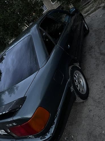 Унаа: Audi 100: 1990 г., 2.3 л, Кол менен иштөөчү, Бензин, Седан — 1