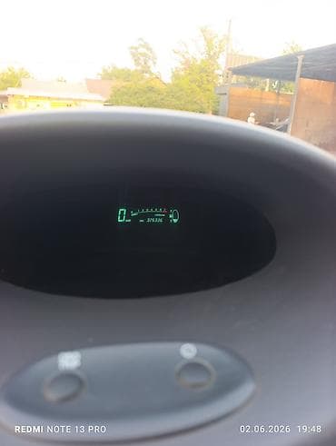 тайота яриз: Toyota Yaris: 2000 г., 1 л, Механика, Бензин, Хэтчбэк — 6