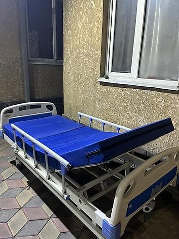 Медициналык жабдуулар: Функциональная медицинская кровать с механической регулировкой.АРЕНДА — 3