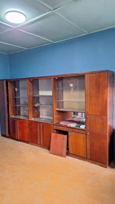 отдам дом в хорошие руки бесплатно: Отдам даром мебель советская, шторы, книги. Пишпек. самовывоз в одни — 9