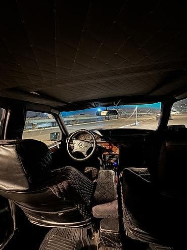 e124: Mercedes-Benz E-Class: 1994 г., 2 л, Ручные, Бензин — 6