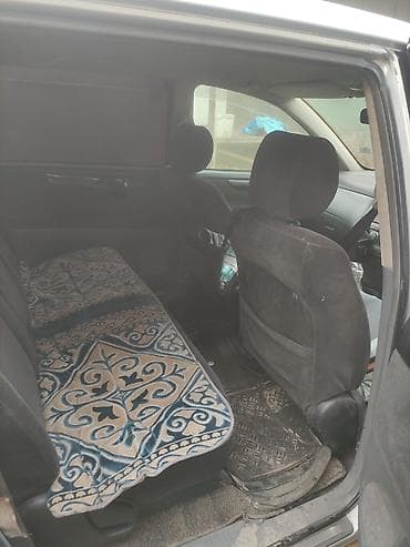 авто 10 регион: Toyota Ipsum: 2003 г., 2.4 л, Автомат, Бензин, Минивэн — 3