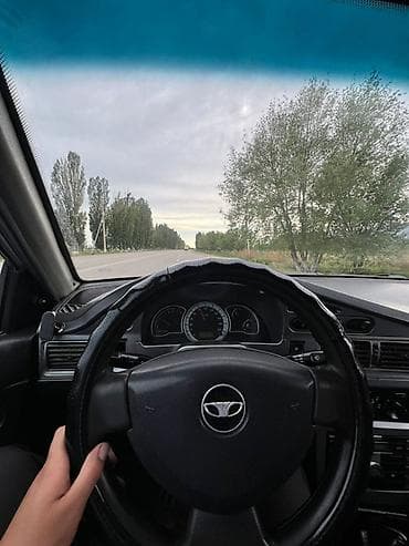 автомобиль гак 8: Daewoo Nexia: 2009 г., 1.5 л, Механика, Бензин, Седан — 6