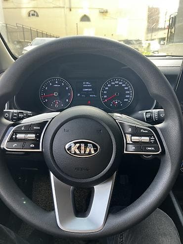 step rf3: Kia K3: 2019 г., 1.6 л, Автомат, Бензин, Седан — 7