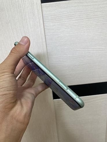 pixel 7: IPhone 11, Б/у, 128 ГБ, Зеленый, Кабель, 77 % — 5