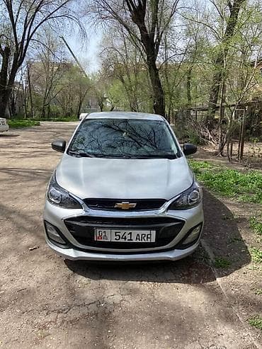 автом: Chevrolet Spark: 2019 г., 1 л, Вариатор, Бензин, Хэтчбэк — 1