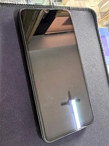 куплю iphone 8: Xiaomi, Mi 9, Б/у, 64 ГБ, цвет - Черный, В рассрочку, 2 SIM — 2