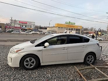 tayota progres: Toyota Prius: 2012 г., 1.8 л, Вариатор, Гибрид, Хэтчбэк — 7