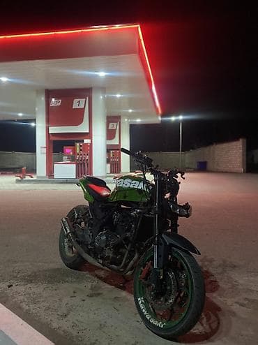 Спортбайк Kawasaki, 400 куб. см, Бензин, Взрослый, Б/у at lalafo.kg Спортбайк Kawasaki, 400 куб. см, Бензин, Взрослый, Б/у