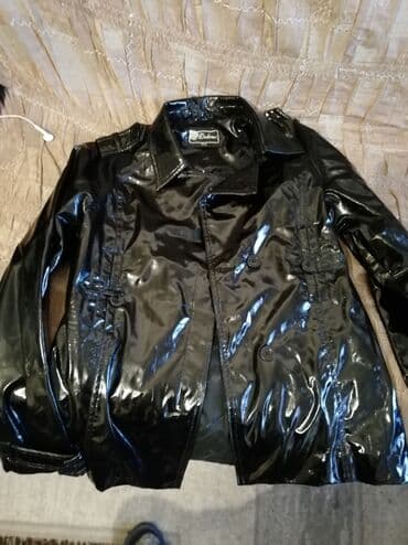 спортивное оборудование: Куртка лакированная — 2