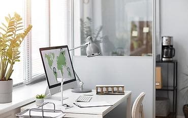 СРОЧНО!!! требуется дипломированный переводчик английского языка в