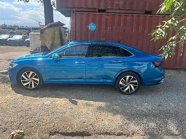 1: Volkswagen : 2021 г., 1.5 л, Робот, Бензин, Седан — 4