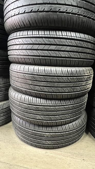 Комплект летних шин для легкового автомобиля. Характеристики: - Тип