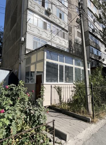 аренда дома на длительный срок: Сдаю Офис, 77 м², В жилом комплексе, 1 линия — 2