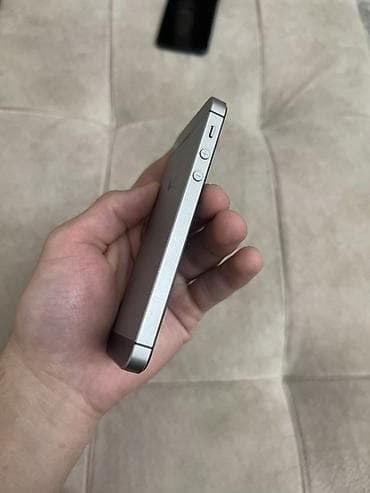 ipone se: IPhone SE, 128 ГБ, Серебристый, Кабель, Чехол, 100 % — 8