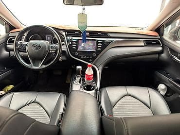 бампер на гольф 2: Toyota Camry: 2019 г., 2.5 л, Автомат, Бензин, Седан — 10