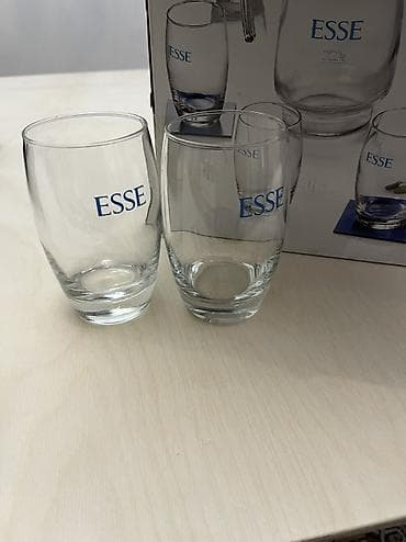 фарфоровый чайник: Набор для чаепития из фарфора. Состав: - 4 мини-чайника с крышками — 4