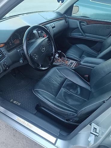 Mercedes-Benz E-Class: 2000 г., 2.6 л, Автомат, Газ, Седан — 2