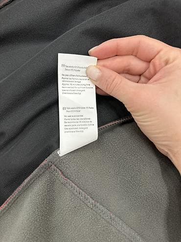 Көйнөктөр: Куртка The North Face Softshell красная, с черными вставками lalafo.kg да — 6 Көйнөктөр: Куртка The North Face Softshell красная, с черными вставками — 6