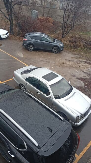 мотоцикл обычный: Mercedes-Benz E-Class: 1997 г., 2.4 л, Автомат, Бензиновая, Седан — 2