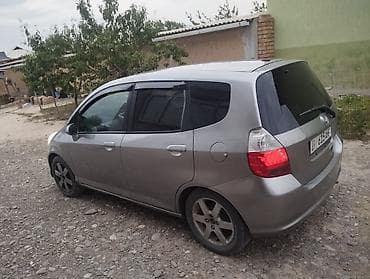 чашка фит: Honda Fit: 2004 г., 1.3 л, Автомат, Бензин, Хэтчбэк — 4