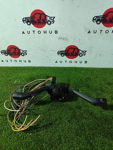 рулевая колонка пассат: Подрулевой переключатель Volkswagen Passat B3 1.8 1990 (б/у) — 1