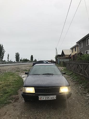 дордой мото: Audi 100: 1989 г., 2.2 л, Кол менен иштөөчү, Бензин, Седан — 4