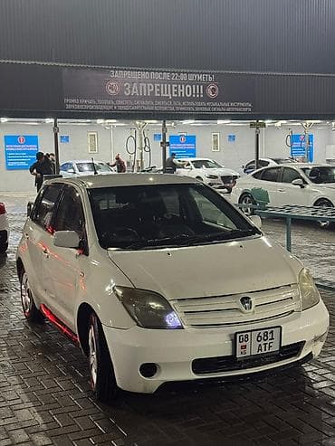 Продажа авто: Toyota Ist: 2002 г., 1.3 л, Автомат, Бензин, Хэтчбэк — 1